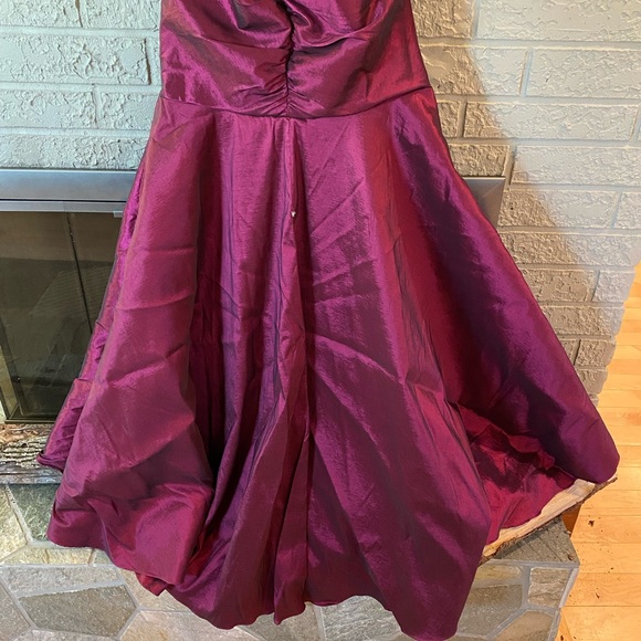 Mori Lee formal gown - Picture 7 of 9